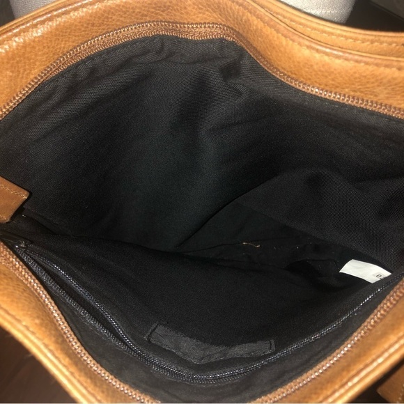 Tignanello brown crossbody purse leather handbag great condition - Picture 5 of 9